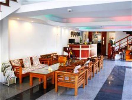 Camry Hotel Da Nang Exteriör bild